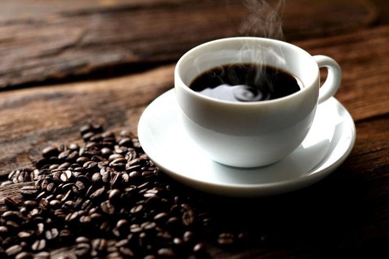 コーヒーが頭痛にもたらす良い影響・悪い影響。